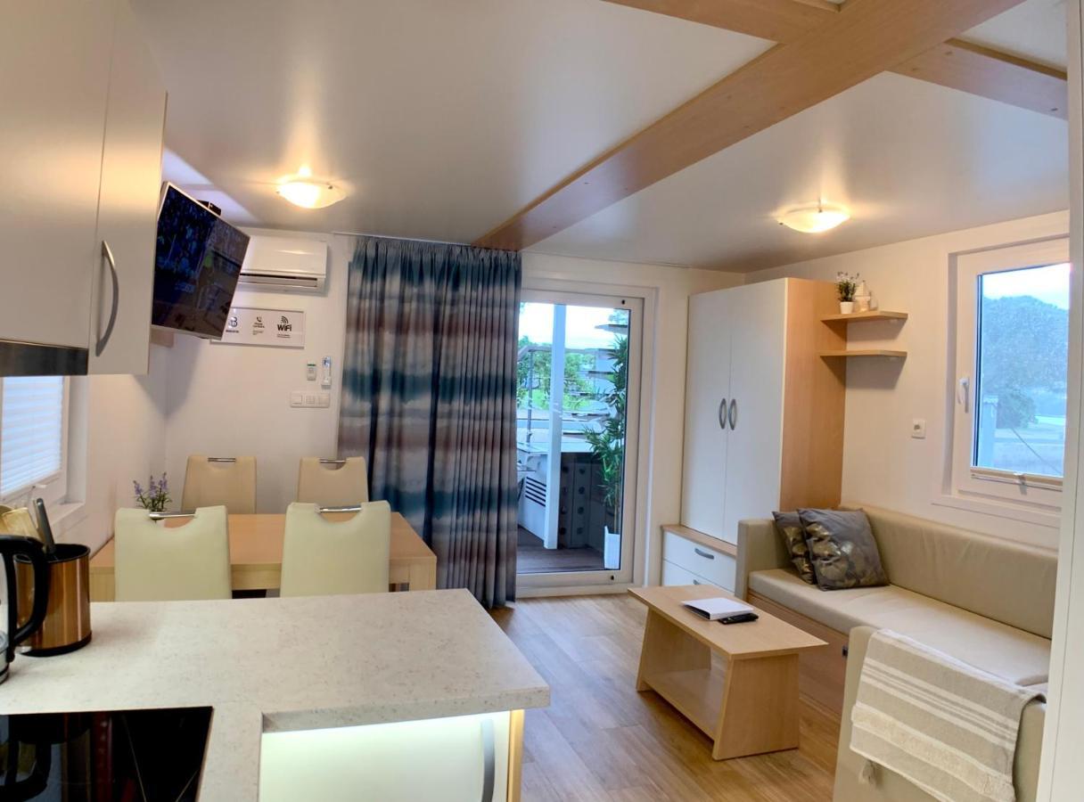 Bellavista Houseboat Apartment Portorose Exteriér fotografie