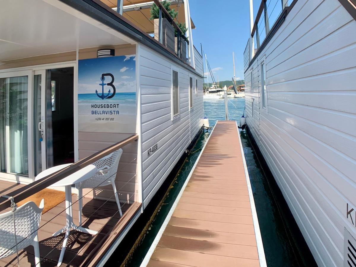 Bellavista Houseboat Apartment Portorose Exteriér fotografie