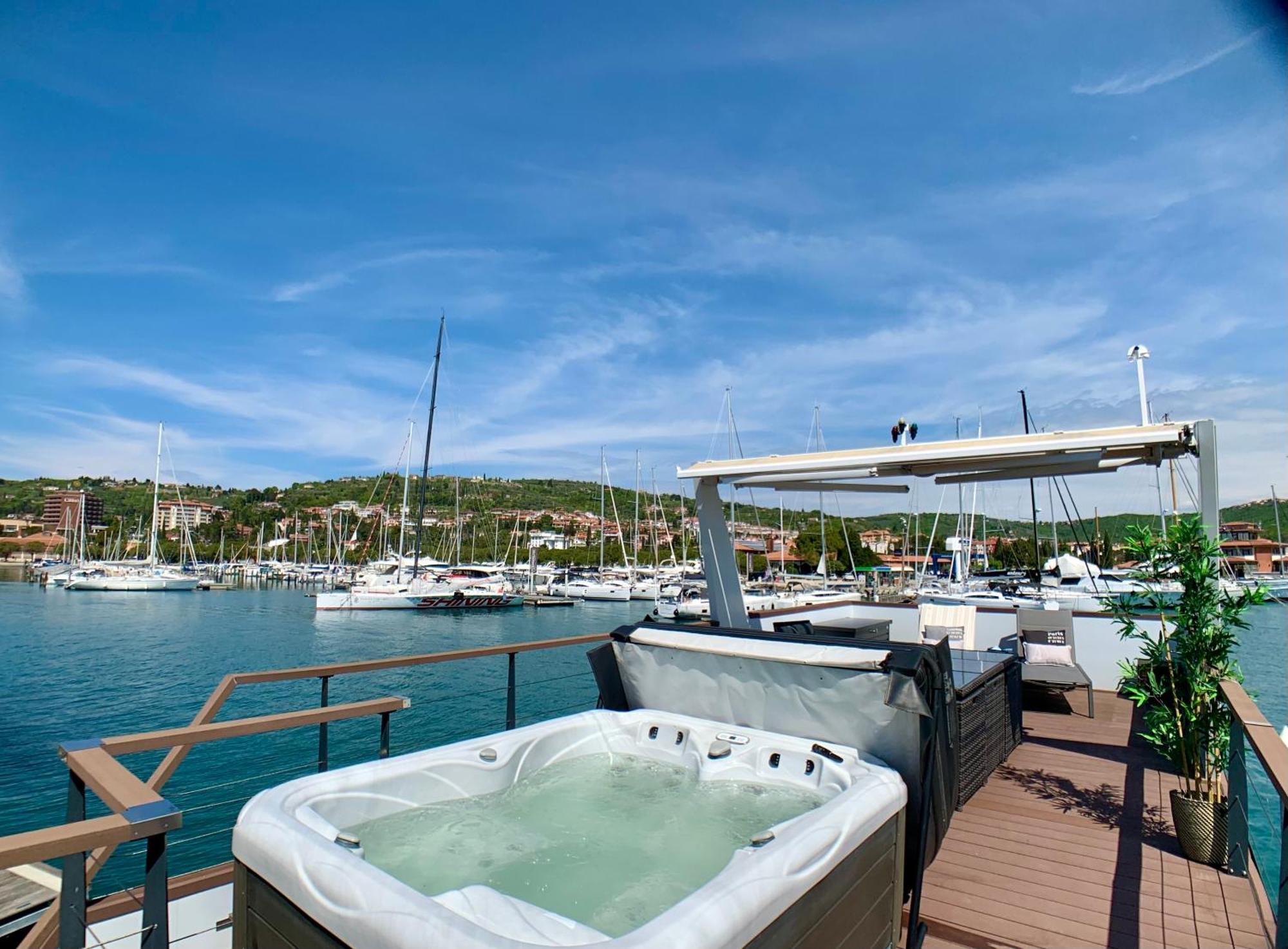 Bellavista Houseboat Apartment Portorose Pokoj fotografie